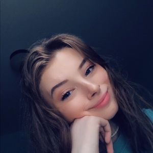 Meet your Posher, Ashlyn